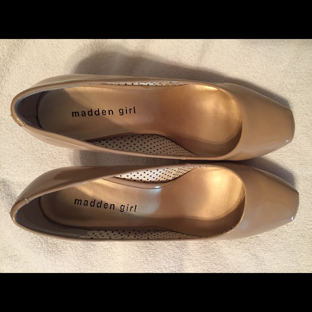 Madden girl nude pumps 3.5 inch heel